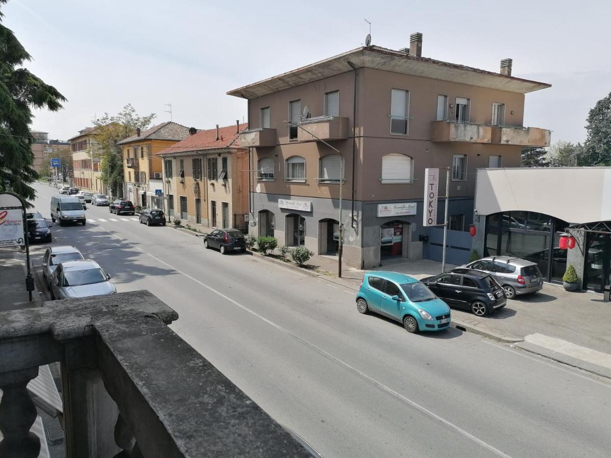 Casa Sofia Apartment Novi Ligure Bagian luar foto
